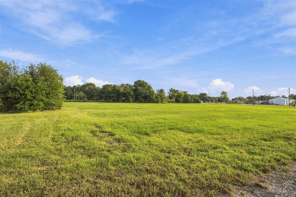 Property Photo:  5730 Common Street  LA 70607 