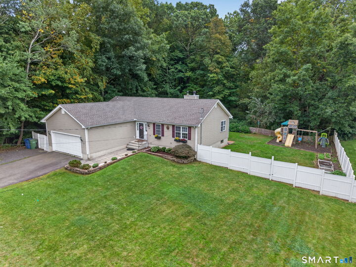 Property Photo: 1137 Ridgewood Road CT 06457