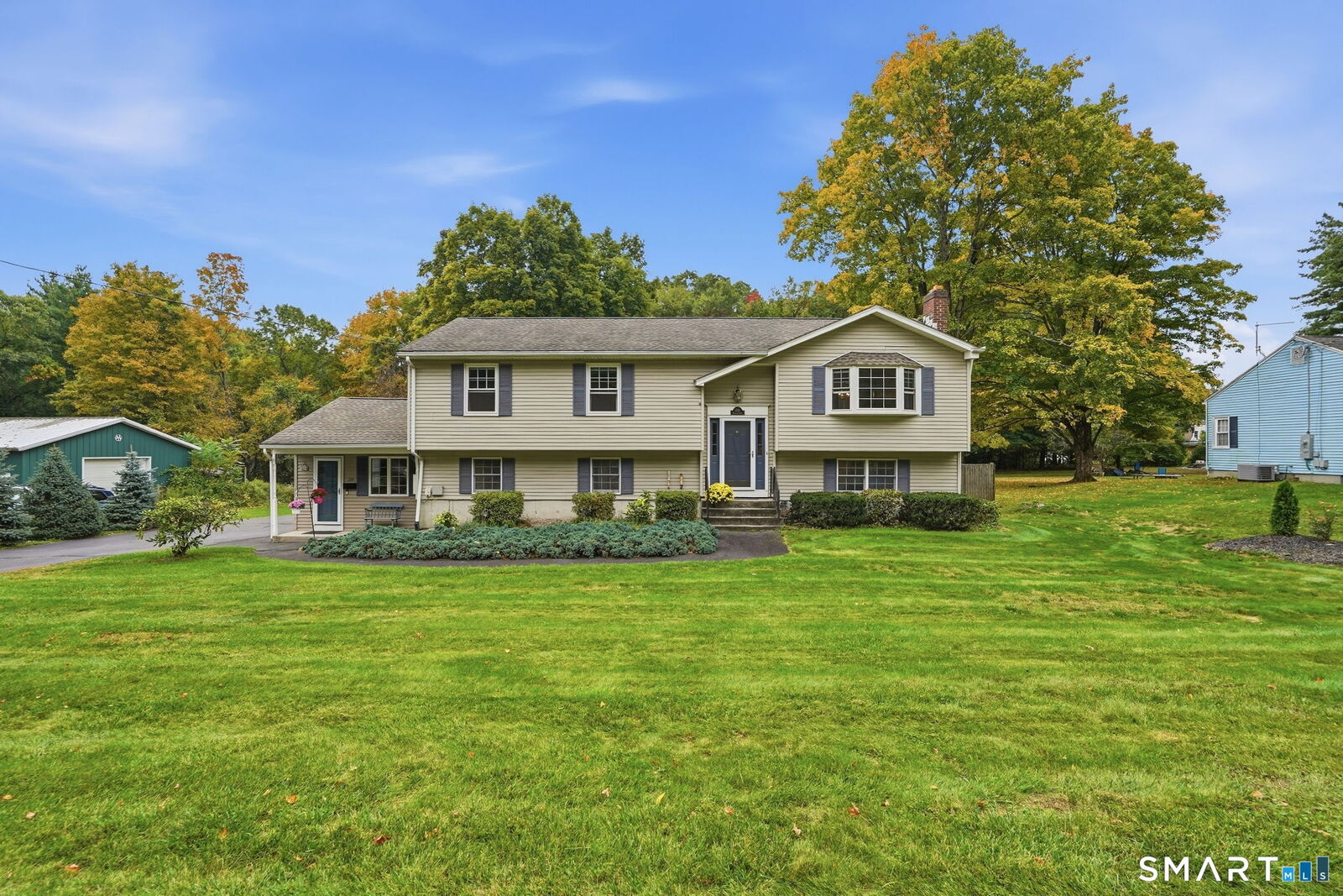 Property Photo:  218 Brainard Road  CT 06082 