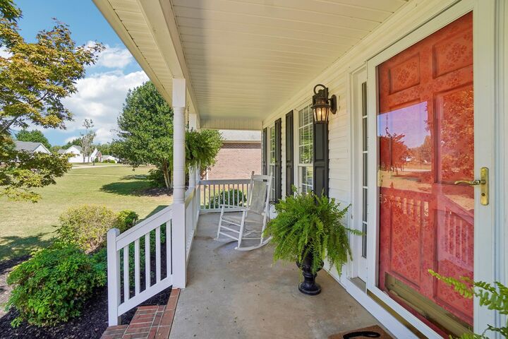 Property Photo: 287 Hunters Pointe Drive SC 29303