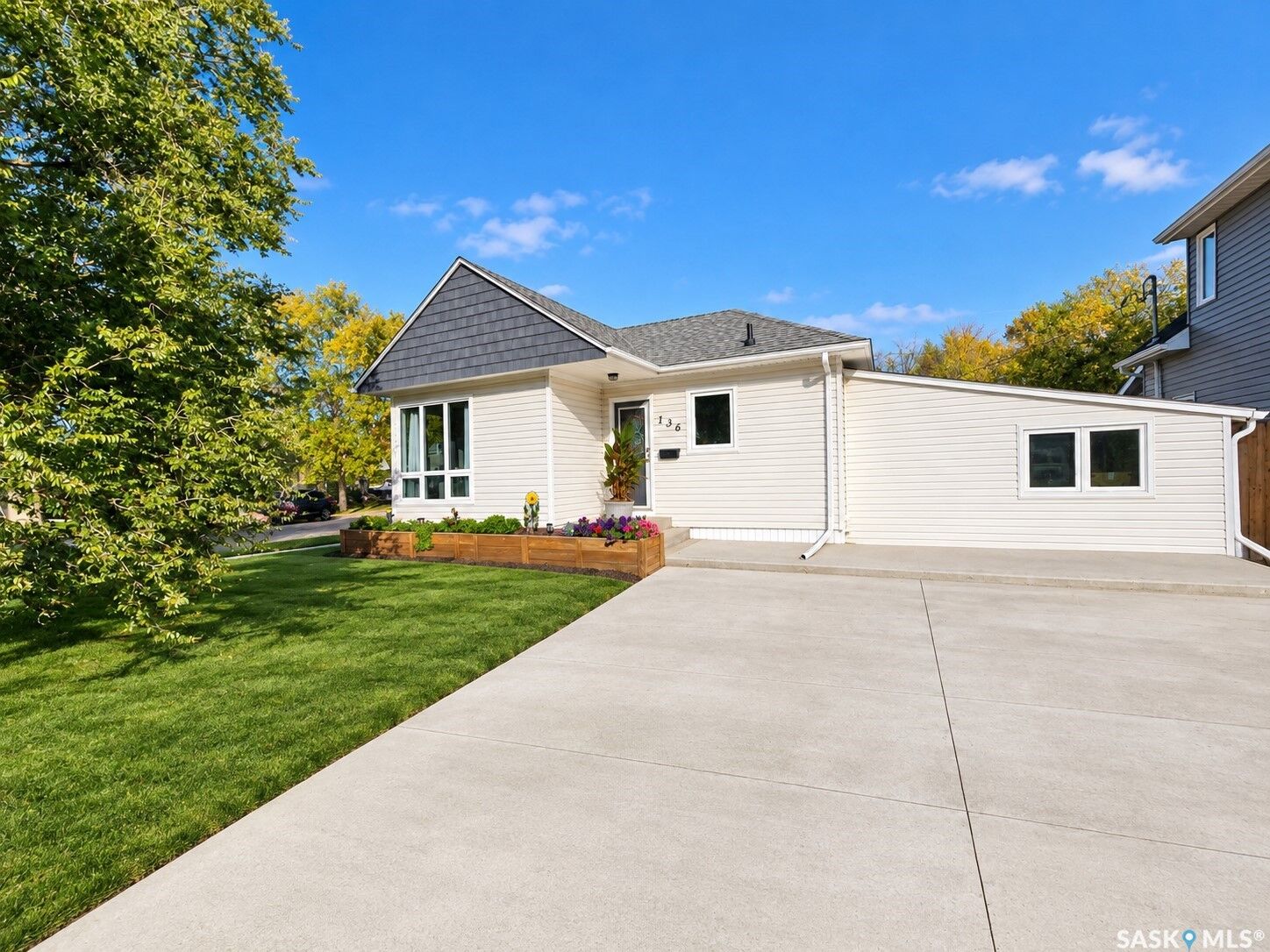 Property Photo: 136 10th Street NE SK S4H 1G9