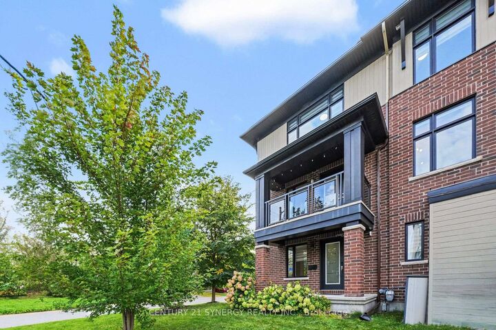 Property Photo:  50 Spicebush Place  ON K2J 5Z6 