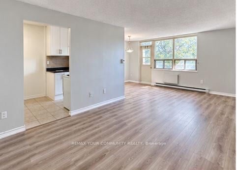 Property Photo:  199 Hillcroft Street 131  ON L1G 2L7 
