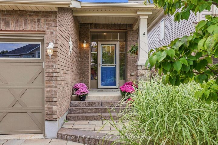 Property Photo: 15 Kayla Crescent ON L9Y 5K9