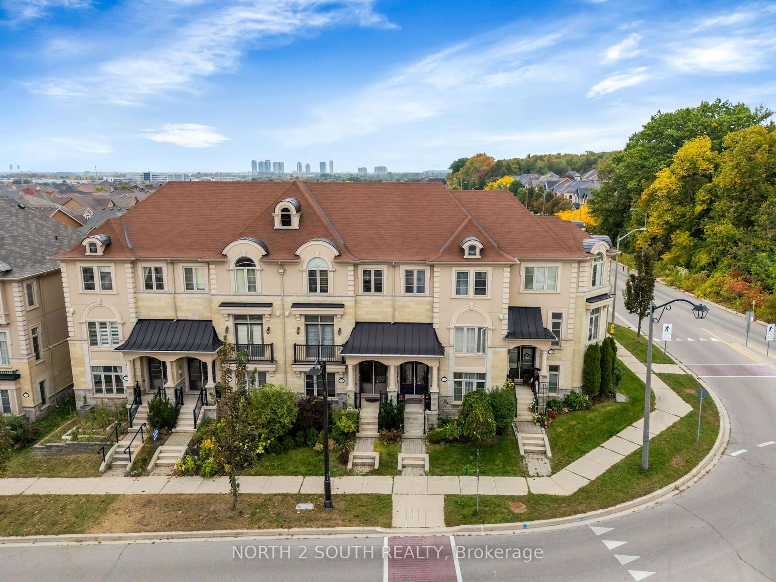 Property Photo:  110 Grand Trunk Avenue  ON L6A 0Y3 
