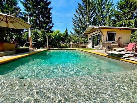 Property Photo:  3816 Crystal Beach Drive  ON L0S 1B0 