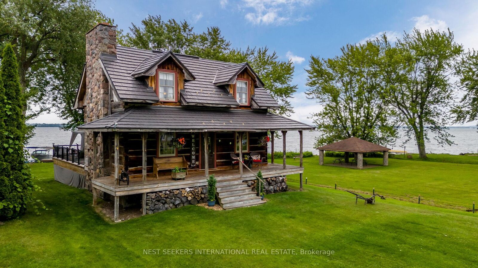 Property Photo: 219 Bayshore Road ON L0L 1K0
