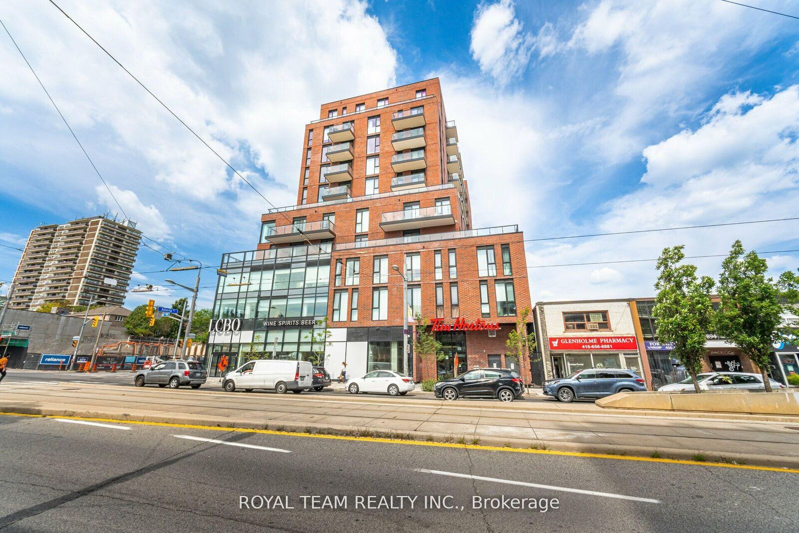 Property Photo:  185 Alberta Avenue 1107  ON M6C 0A5 
