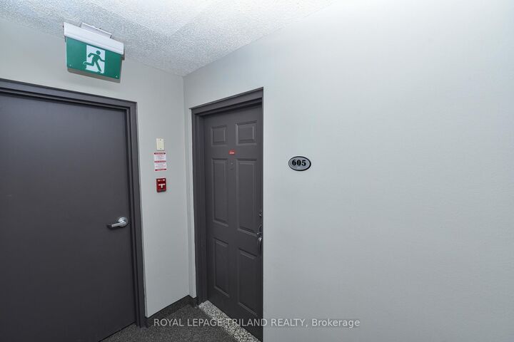 Property Photo:  75 Huxley Street 605  ON N6J 4W7 