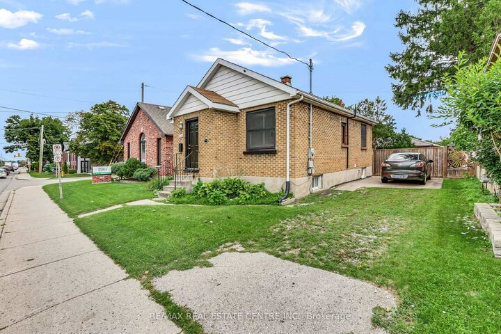 Photo de la propriété:  900 Adelaide Street N  ON N5Y 2M5 