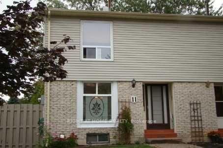 Photo de la propriété:  611 Galahad Drive 11  ON L1K 1M1 
