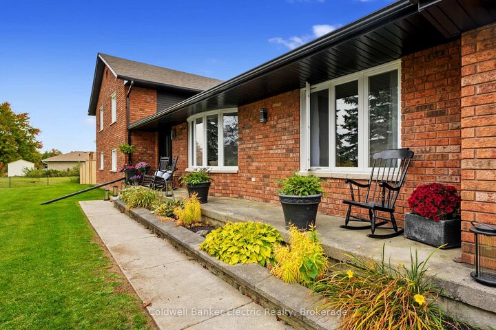Property Photo: 1305 Holden Road ON K9J 6X5