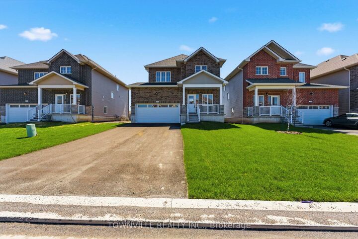 Property Photo:  36 Bradden Crescent  ON K8N 0T8 