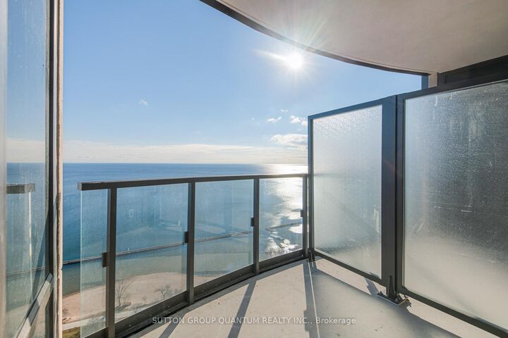 Property Photo:  1926 Lake Shore Boulevard W 3008  ON M6S 1A1 
