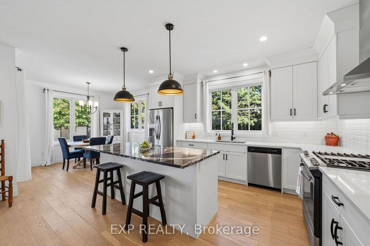 Photo de la propriété:  10038 Oxbrow Drive 1  ON N0L 1R0 