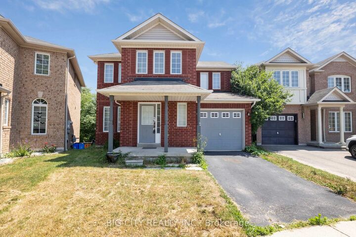 Property Photo:  23 Angier Crescent Upper  ON L1S 7R7 