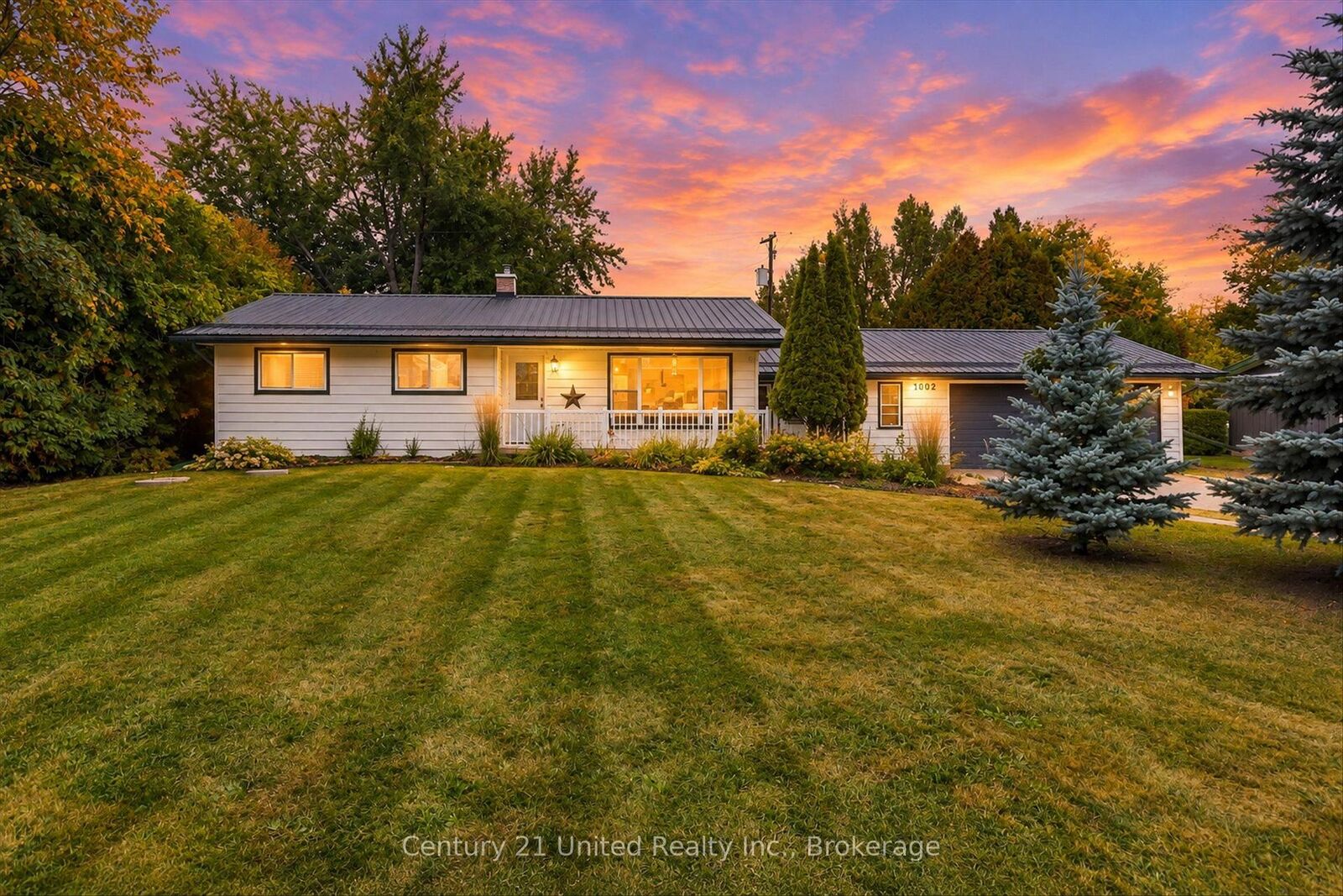 Property Photo:  1502 Eleventh Line  ON K0L 2H0 
