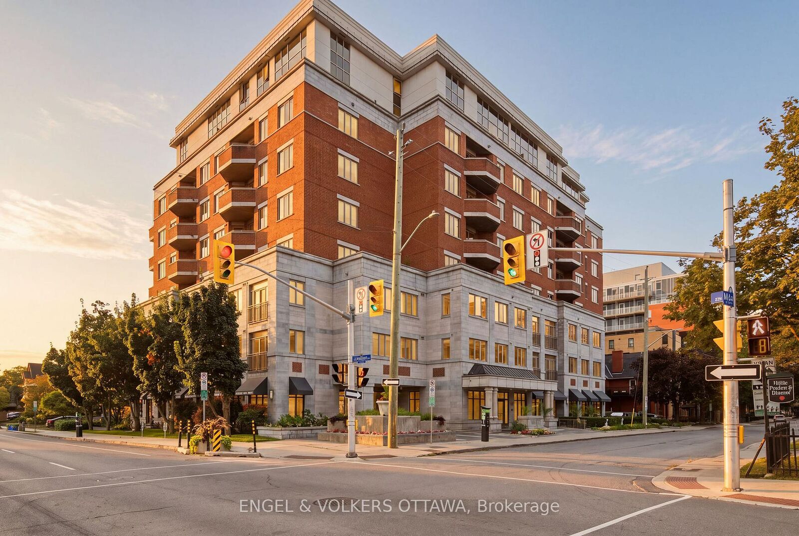 Photo de la propriété: 320 McLeod Street 312 ON K2P 1A3