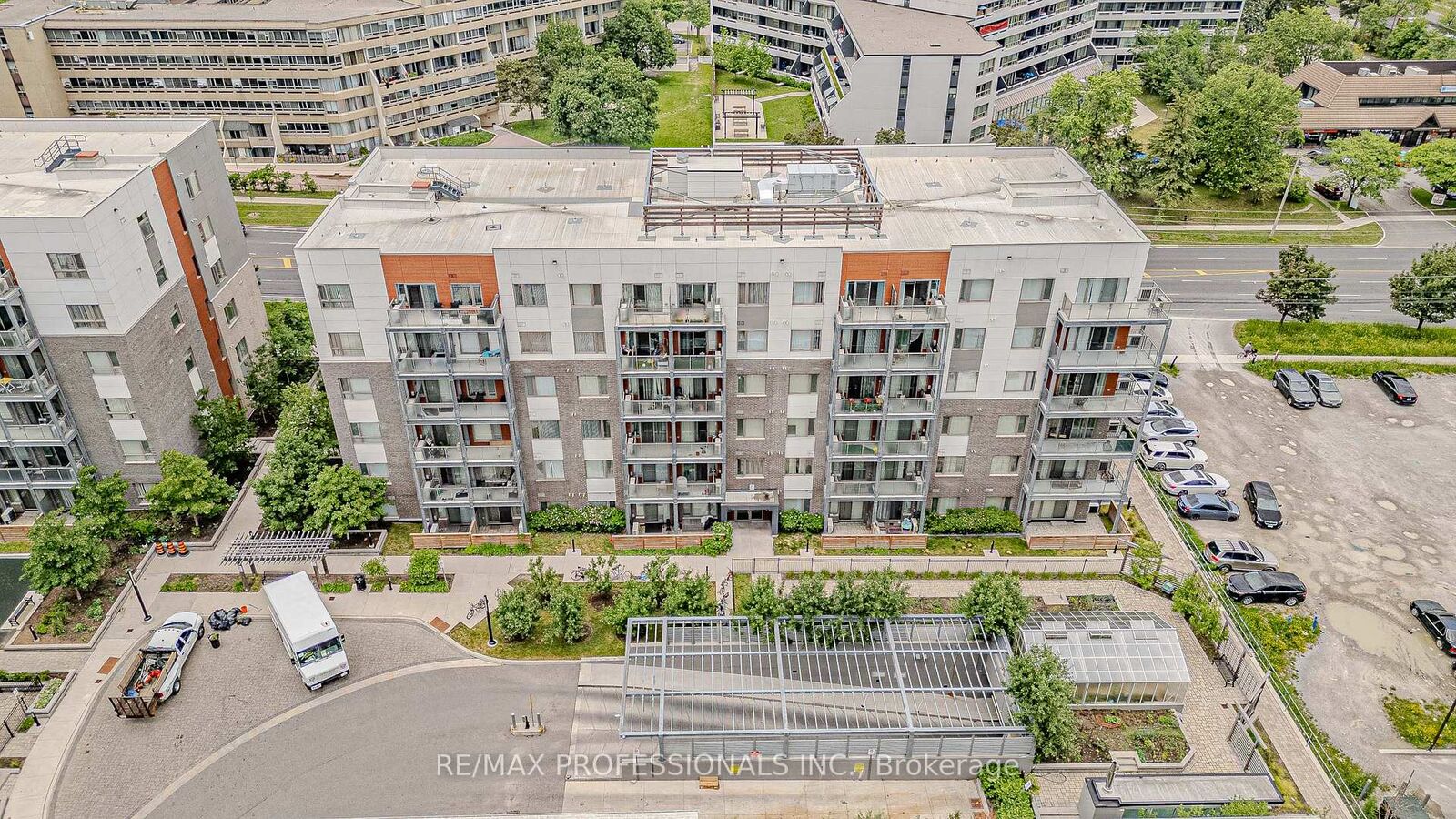 Property Photo:  5155 Sheppard   East Avenue 401  ON M1B 0C8 
