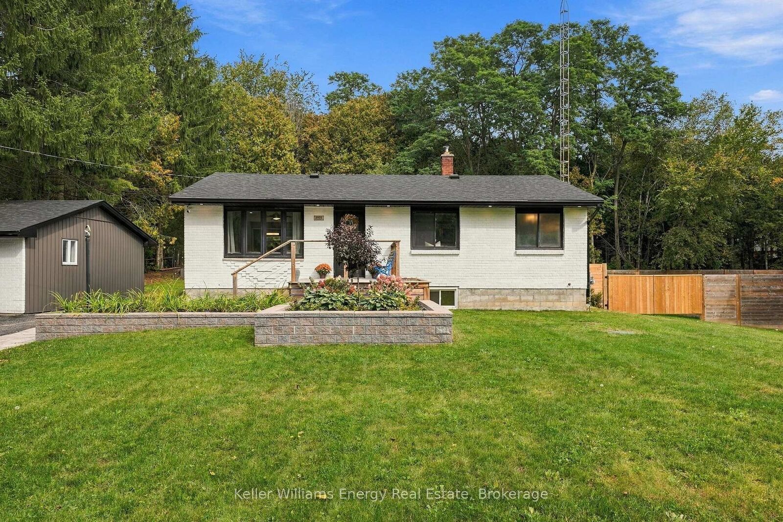 Property Photo:  2621 Division Street N  ON K9A 4J7 