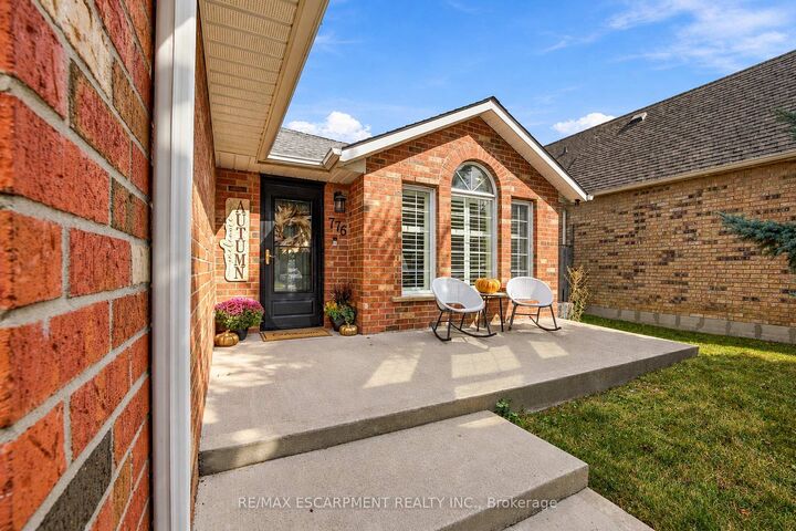 Photo de la propriété: 776 Acadia Drive ON L8W 3V2