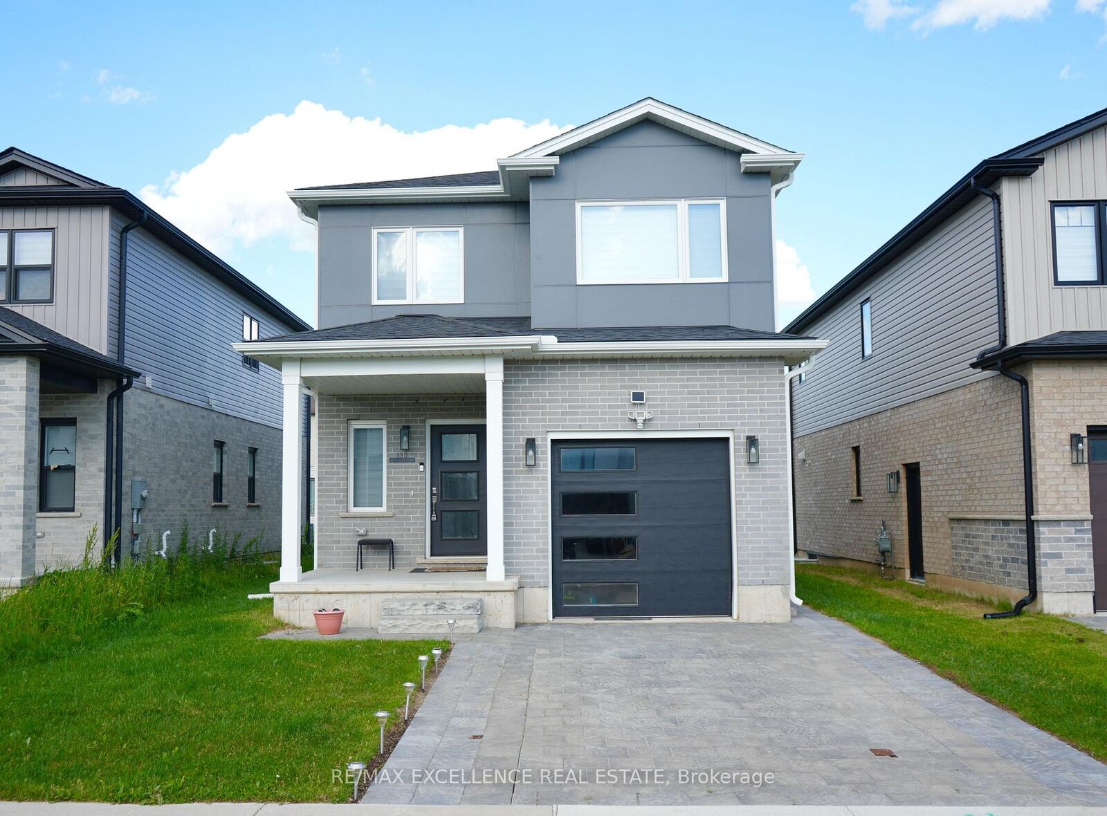 Property Photo:  130 Byers Street  ON N6L 0J3 