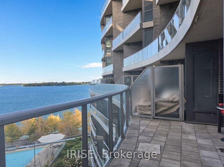 Property Photo:  1 Edgewater Drive 708  ON M5A 0L1 