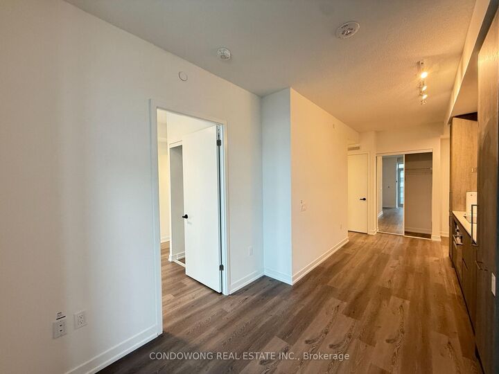 Property Photo:  225 Commerce Street 3115  ON L4K 0R1 