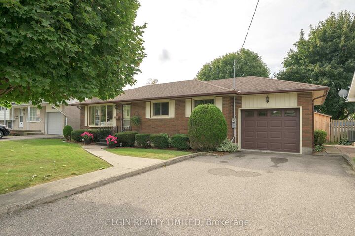 Property Photo:  181 Locust Street  ON N5R 2C8 