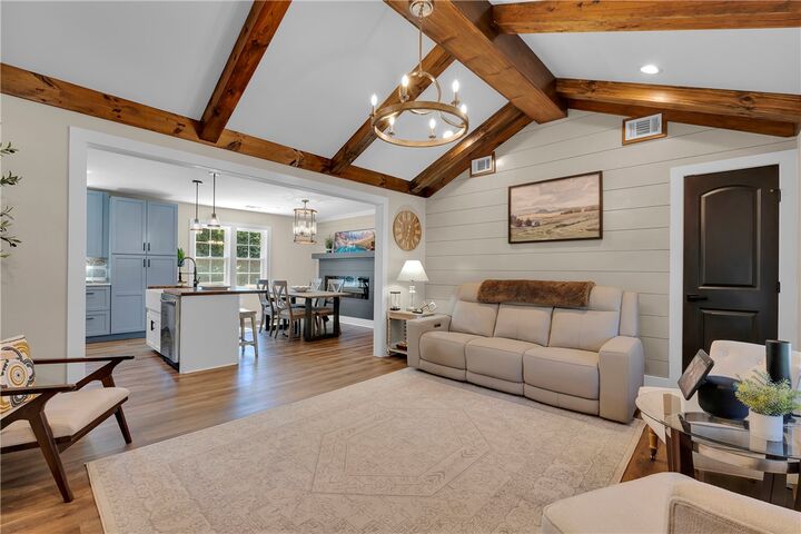 Property Photo:  708 Evelyn Drive  SC 29678 