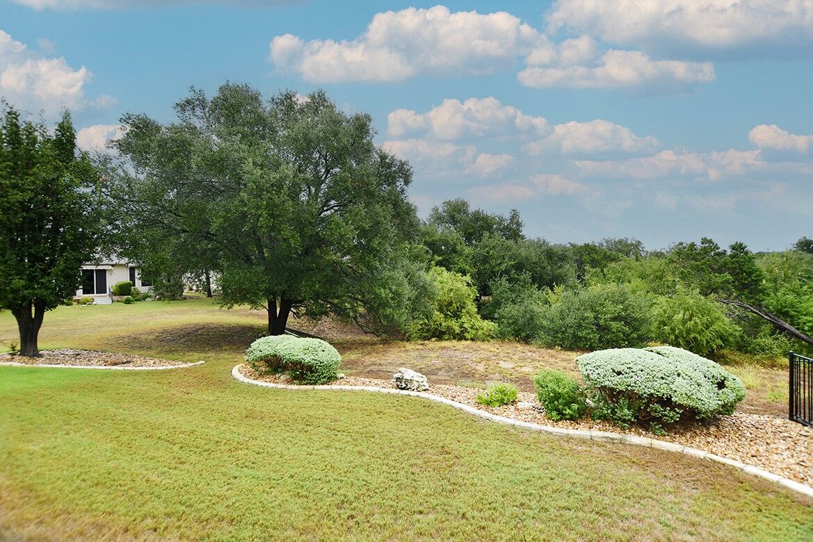 Property Photo:  263 Red Poppy Trail  TX 78633 