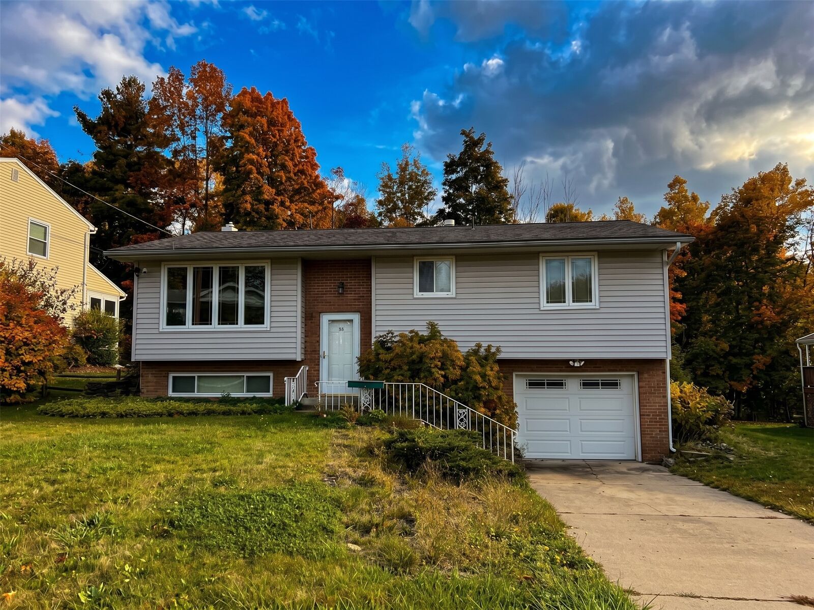Property Photo:  911 Cheryl Dr  NY 13760 