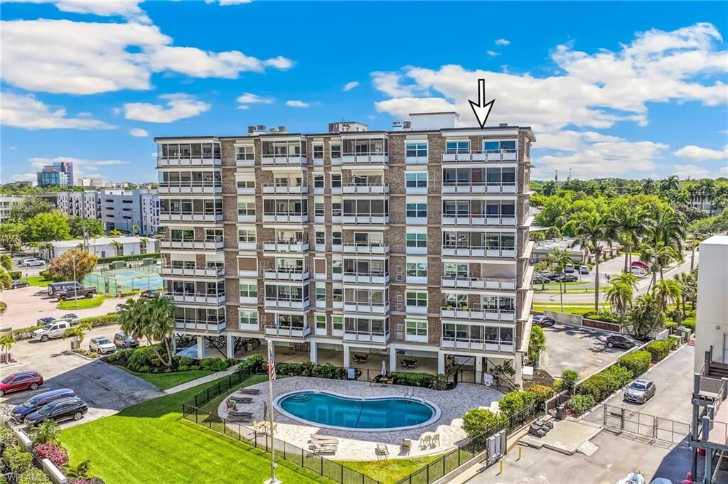 Property Photo:  2350 W 1st St 801  FL 33901 