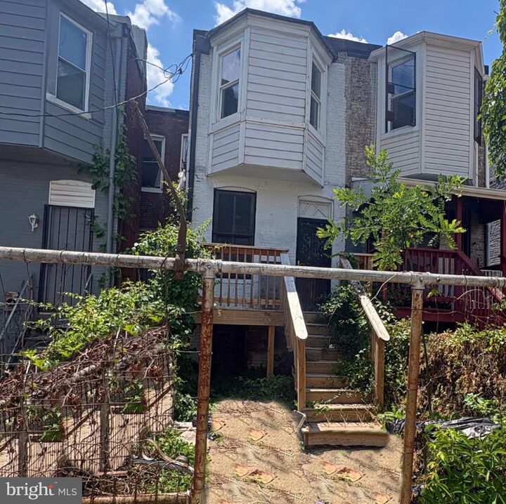 Property Photo:  2833 Woodbrook Avenue  MD 21217 