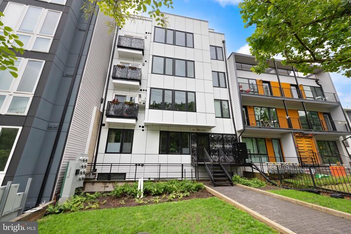 Property Photo: 2209 M Street NE 1 DC 20002