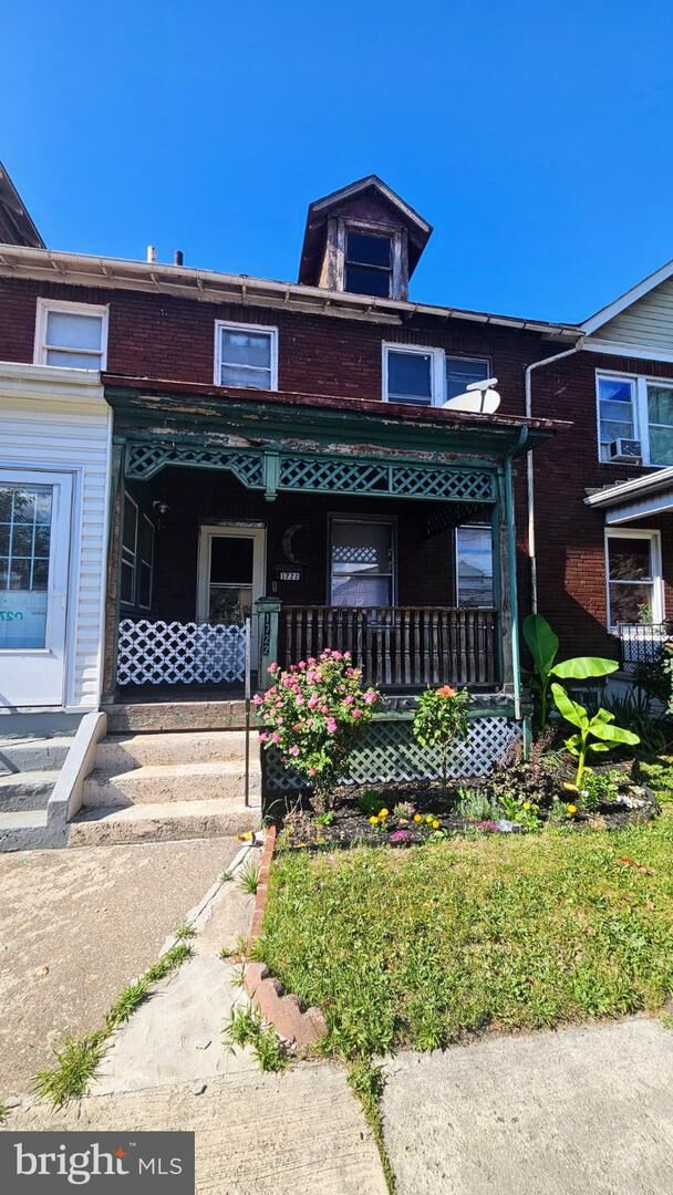 Property Photo: 1722 Paxton Street PA 17104