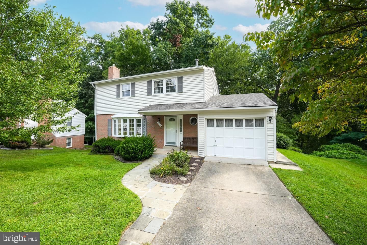 Property Photo:  7212 Hadlow Drive  VA 22152 