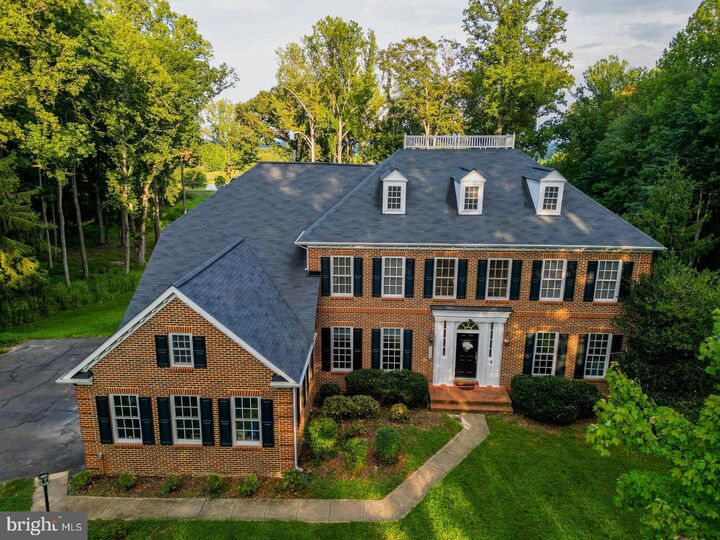 Property Photo:  2299 Mountain Road  VA 20169 