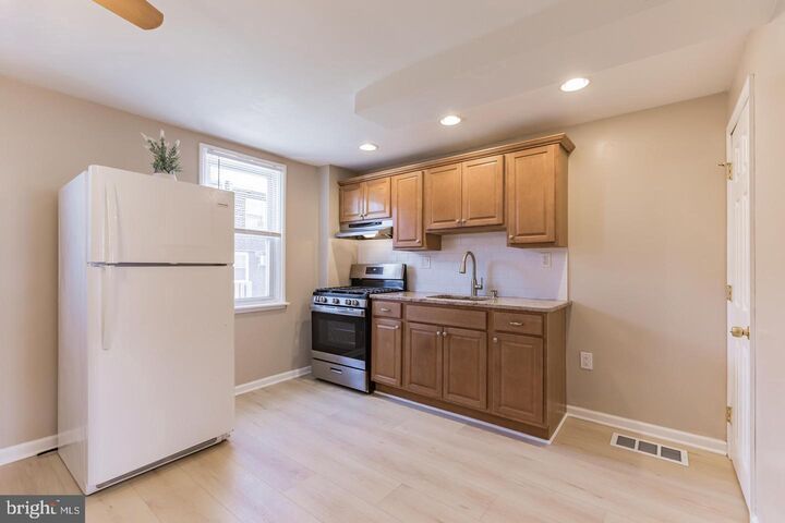 Property Photo:  4816 Rosalie St Street  PA 19135 