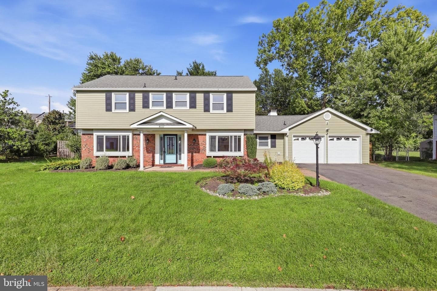 Property Photo: 4111 Meadow Hill Lane VA 22033