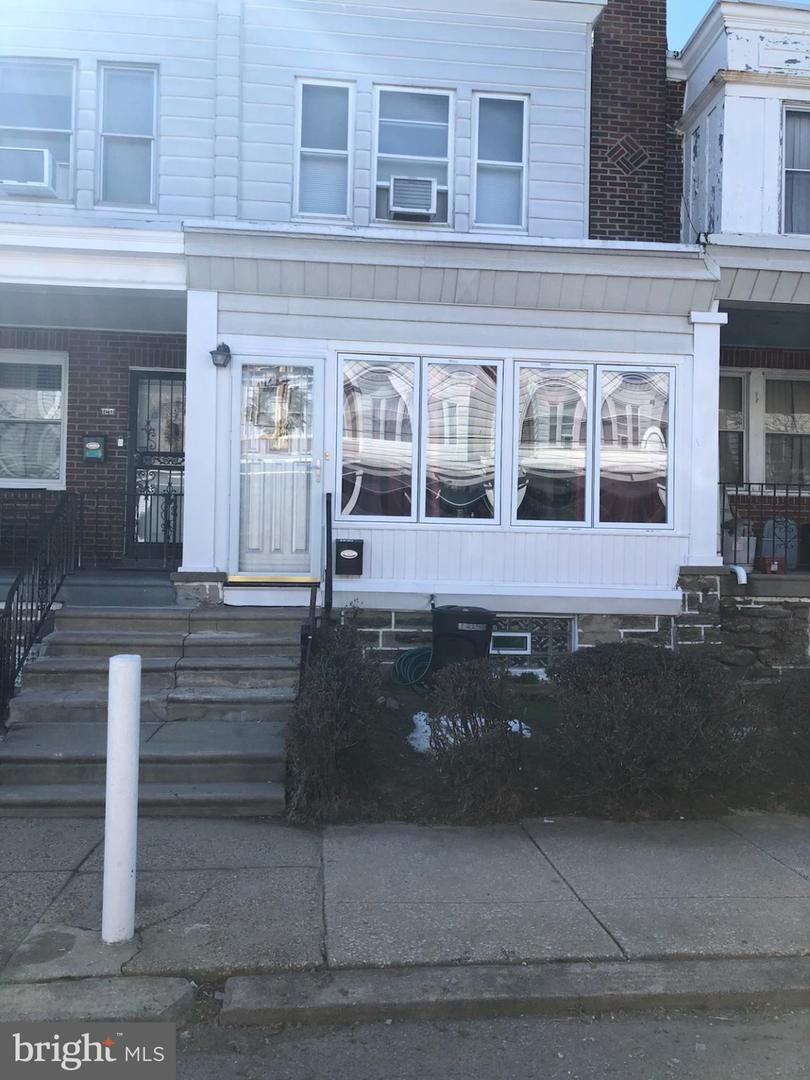 Property Photo:  122 Linton Street  PA 19120 