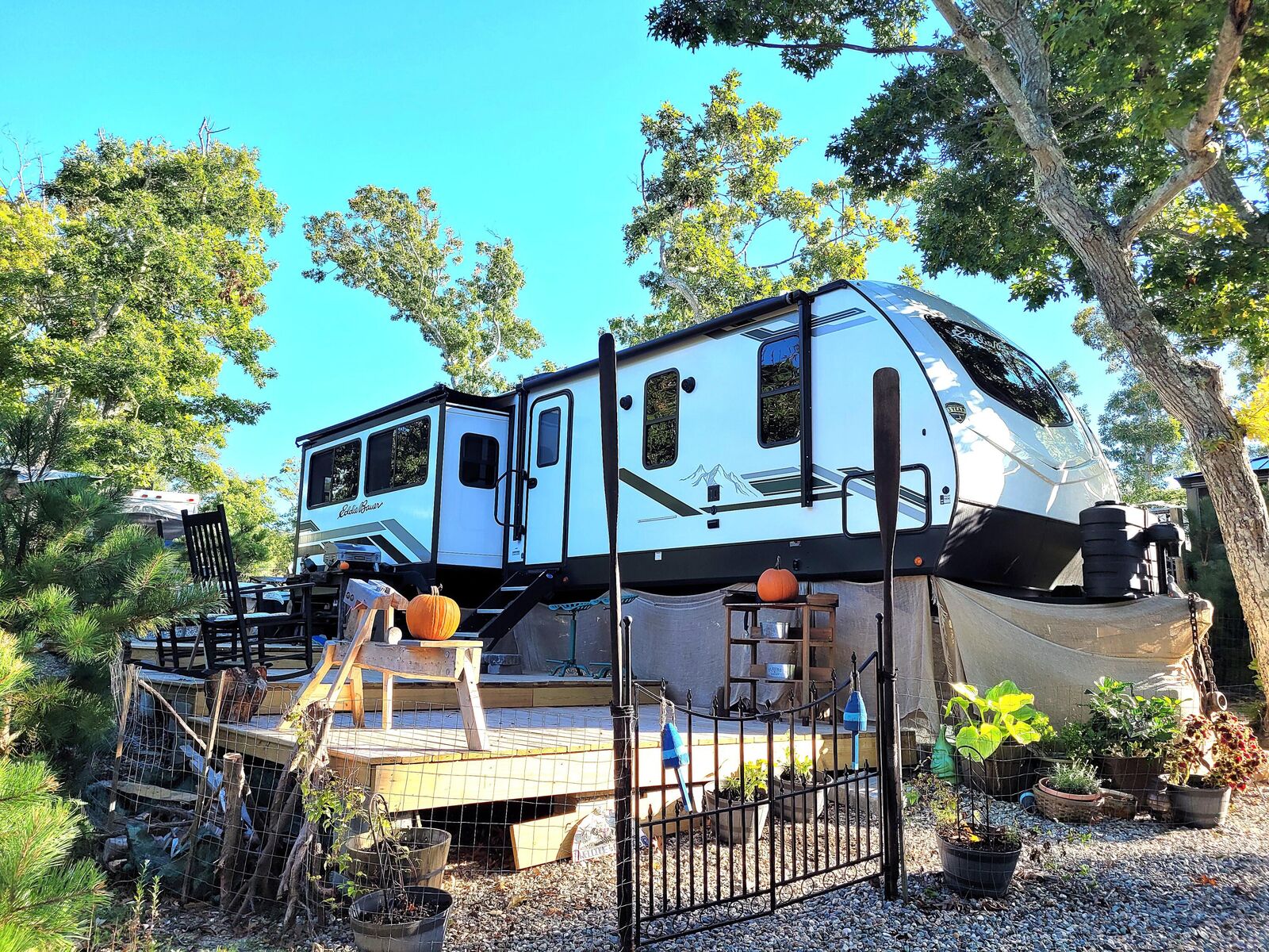 Property Photo:  71 South Highland Road 211  MA 02652 
