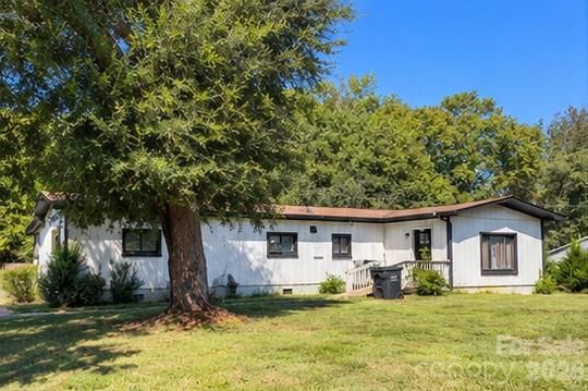 Property Photo:  420 Donna Avenue  NC 28052 