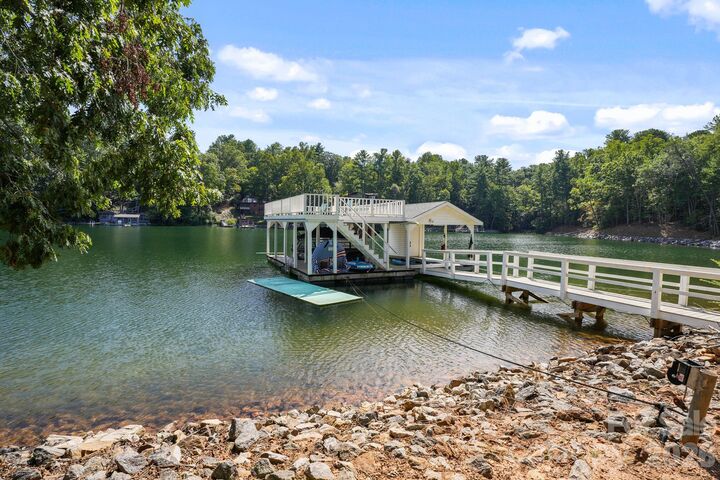 Property Photo:  2250 Mallard Cove Drive  NC 28761 