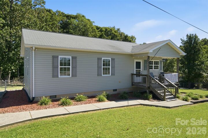 Property Photo: 775 Paul Payne Store Road NC 28681