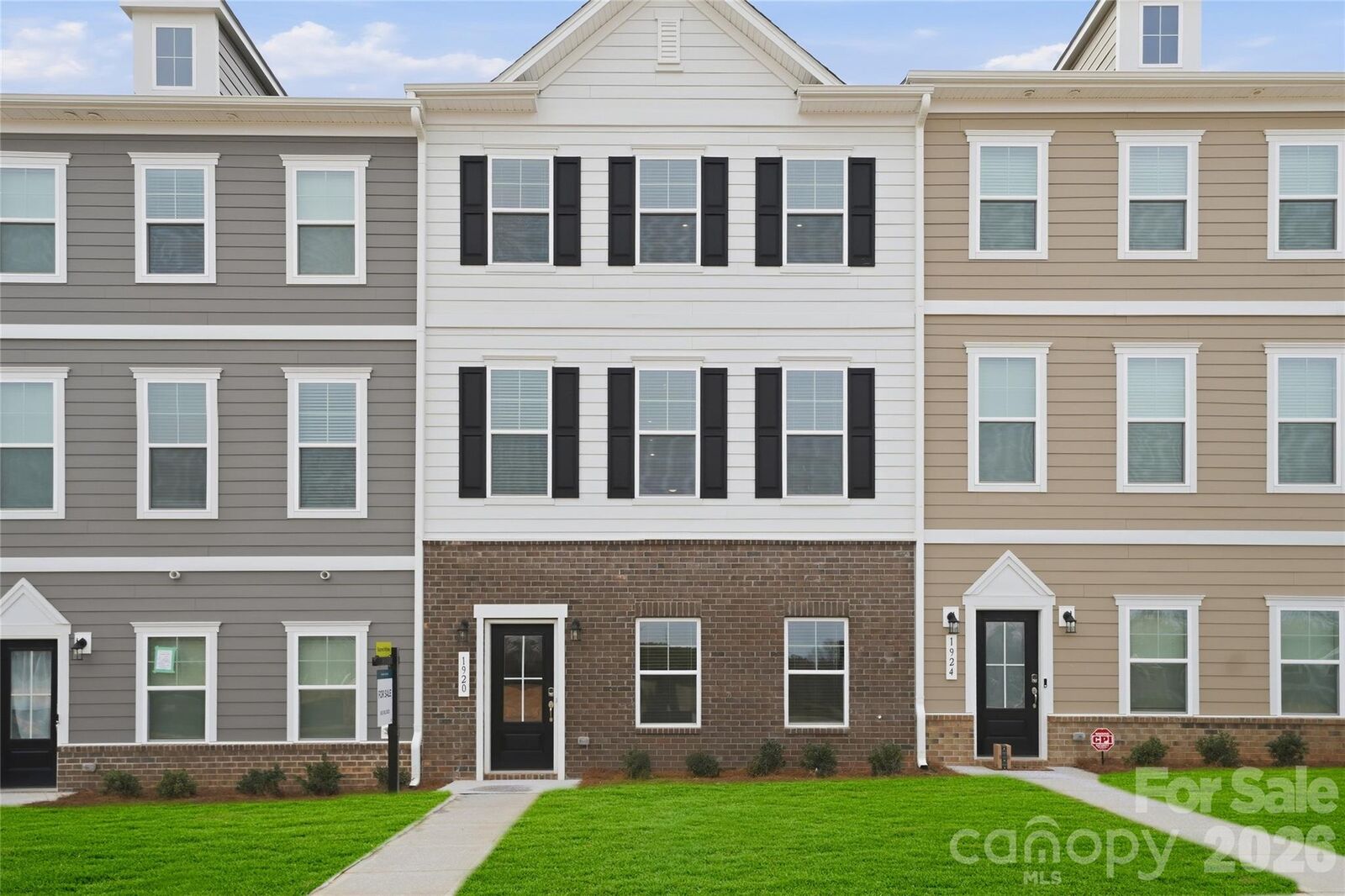 Property Photo:  12708 Axel Road  NC 28134 