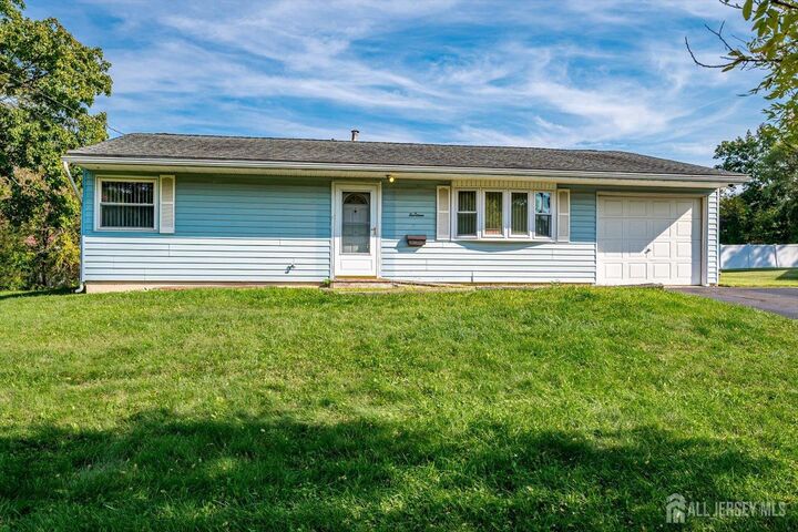 Property Photo:  14 Richford Road  NJ 08824 