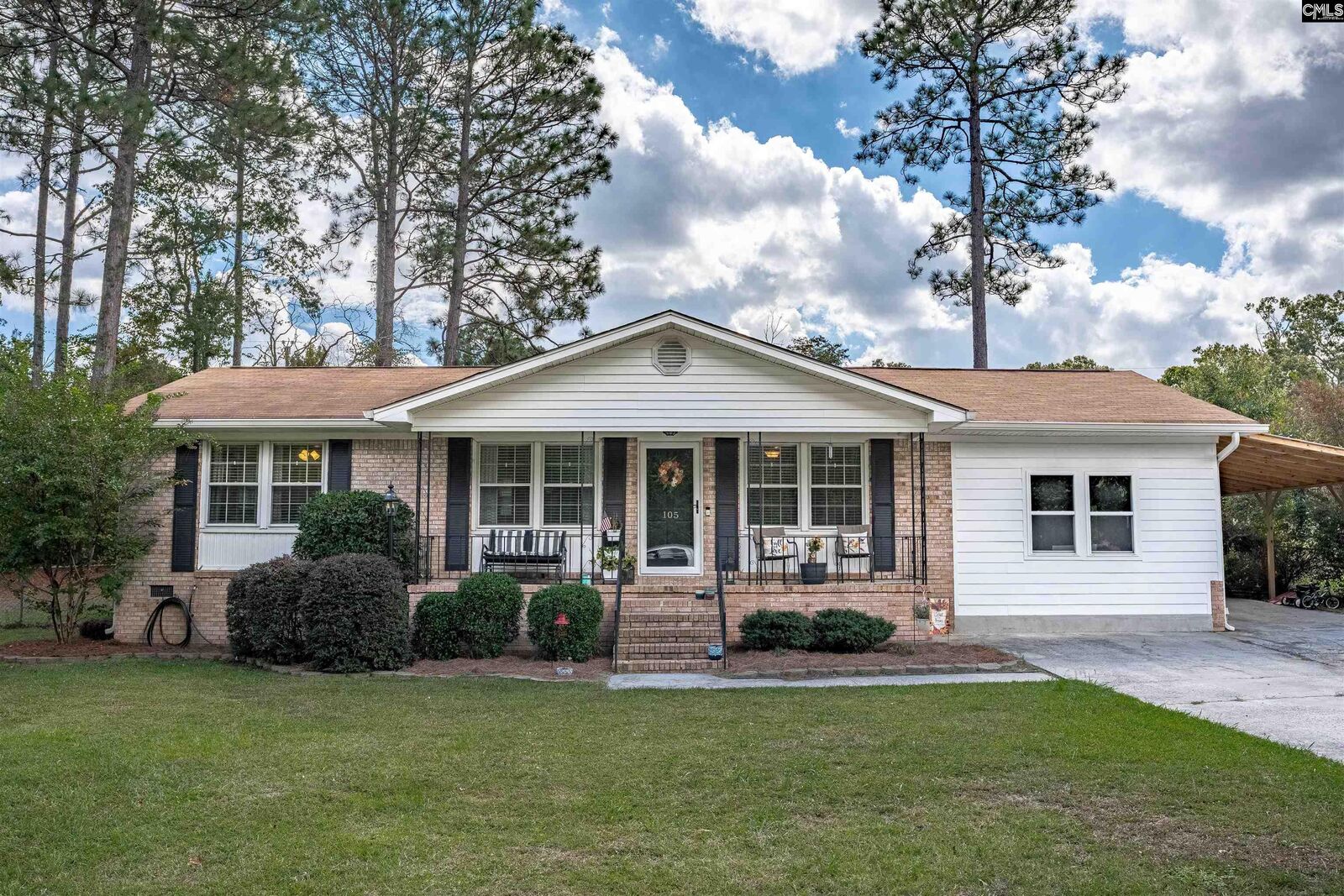 Property Photo:  105 Sedgewood  SC 29170 