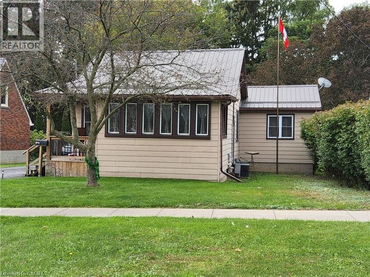 Property Photo:  196 North Main Street  ON N3Y 2M3 
