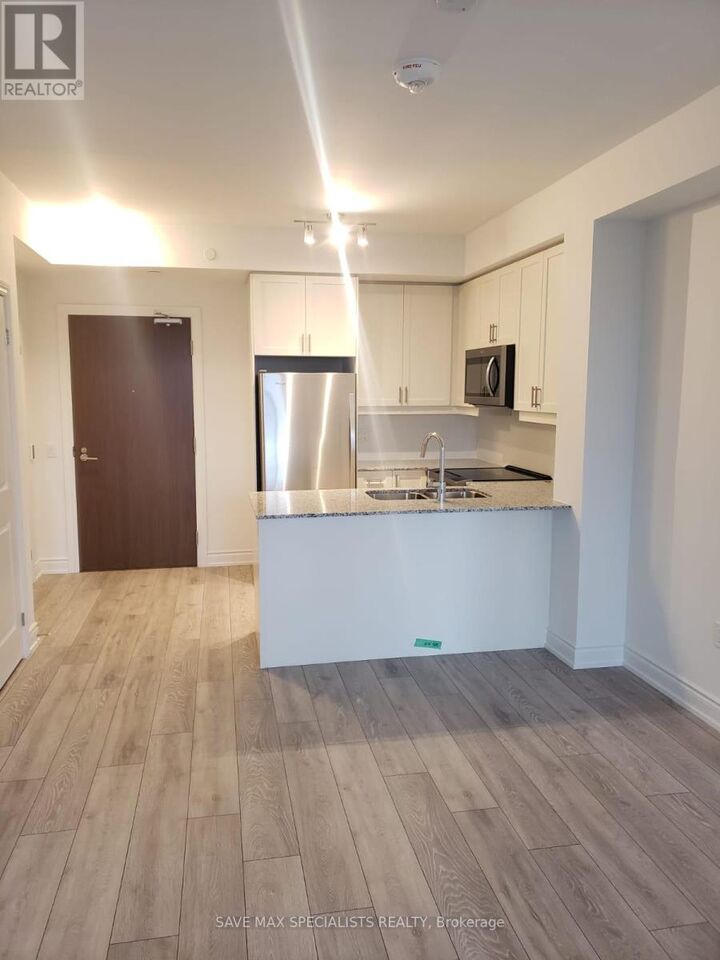 Property Photo:  1050 Main Street 401  ON L9T 9M3 